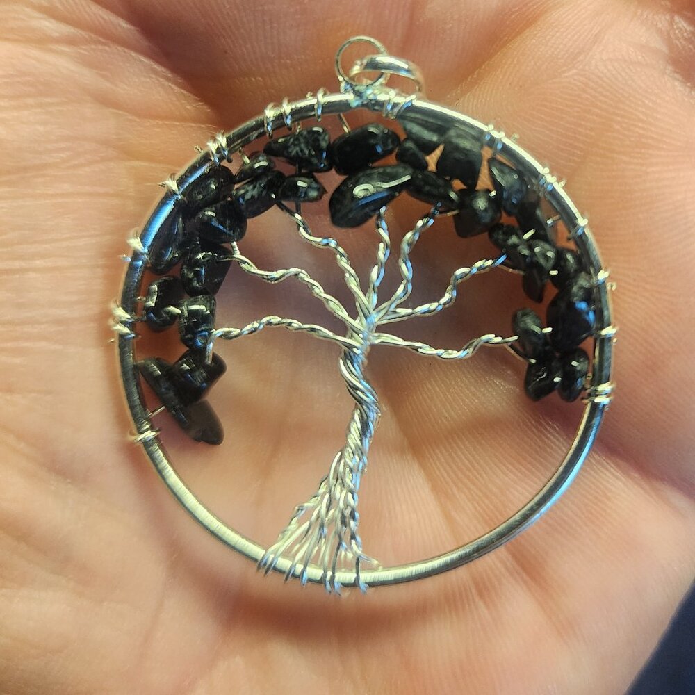ONYX Tree of Life solver tone wire pendant 1.5 inch diameter NEW